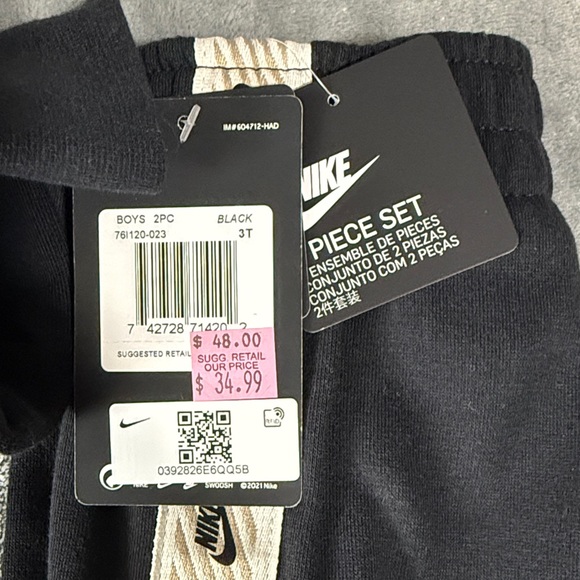 Nike Youth Olive and Black Tracksuit - Picture 2 of 3